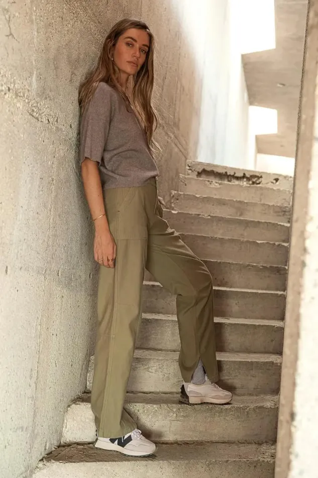 Bohme Tops Scotlyn Sweater Top 8211 FINAL SALE Grey 8211 Women Bohme Tops Scotlyn Sweater Top 8211 FINAL SALE Grey 8211 Women