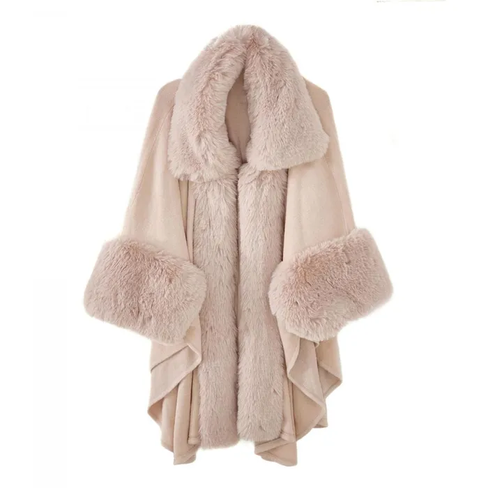 Clothing Women Moda In Pelle Frayaponcho Cream Faux Fur