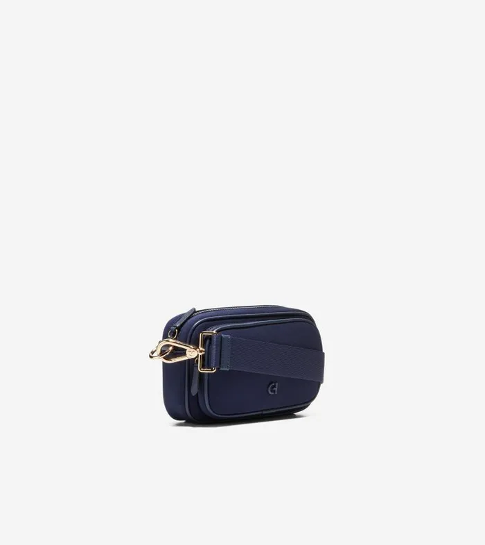 Cole Haan Bags and Backpacks Women Men039s Neoprene Transit Bag Blue Cole Haan Bags and Backpacks Women Men039s Neoprene Transit Bag Blue