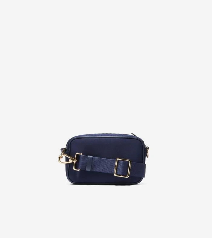 Cole Haan Bags and Backpacks Women Men039s Neoprene Transit Bag Blue Cole Haan Bags and Backpacks Women Men039s Neoprene Transit Bag Blue
