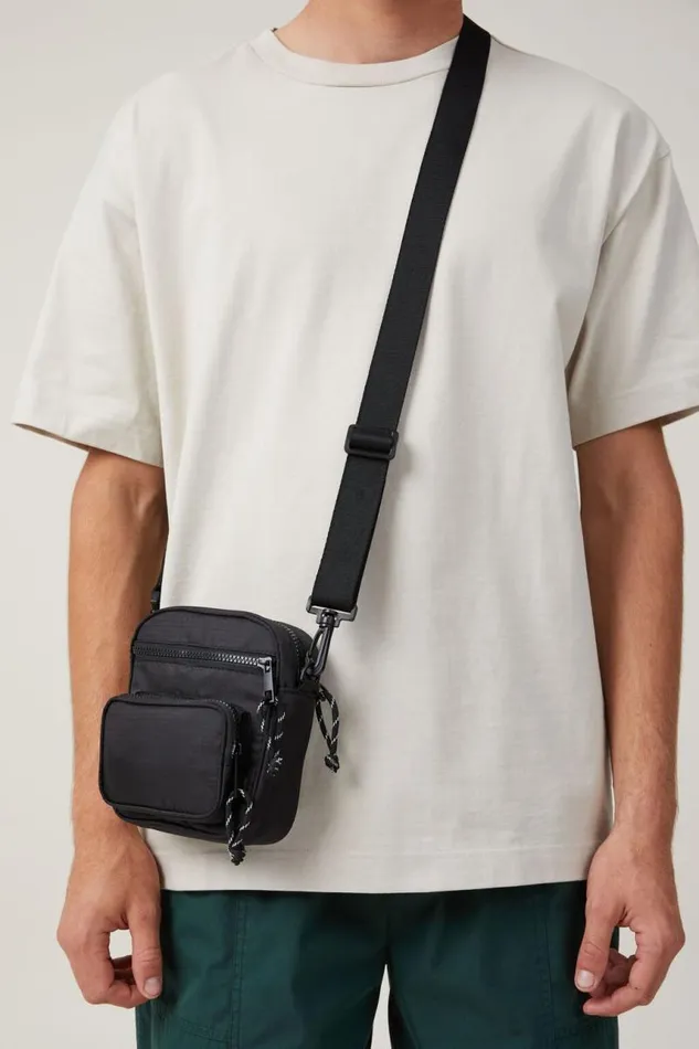 Cotton On Bags and Belts Cross Body Bag Black 8211 Men Cotton On Bags and Belts Cross Body Bag Black 8211 Men