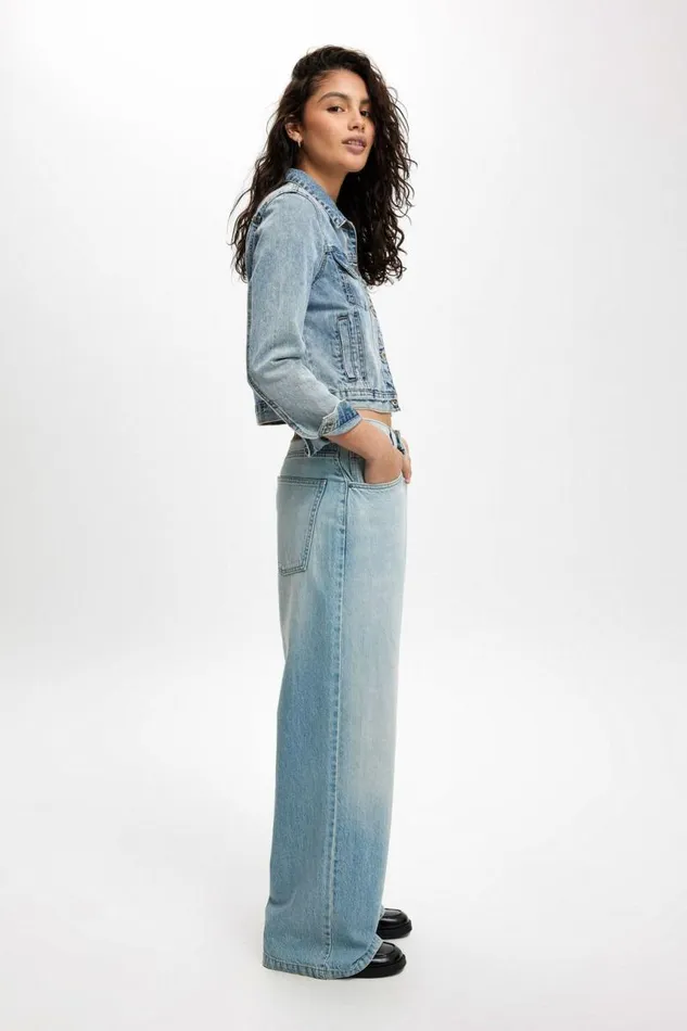 Cotton On Jeans Super Baggy Jean Sunfaded Blue 8211 Women