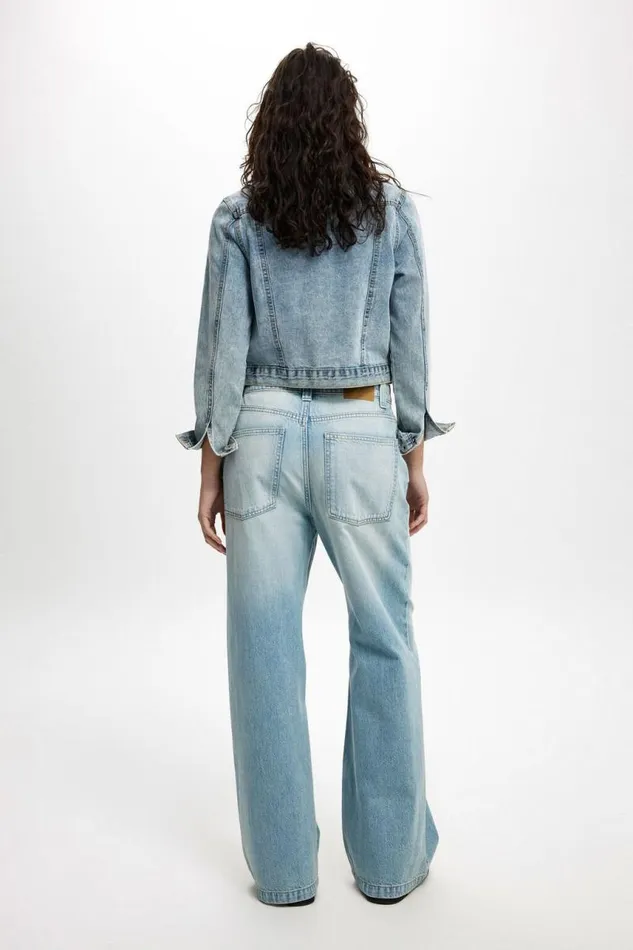 Cotton On Jeans Super Baggy Jean Sunfaded Blue 8211 Women Cotton On Jeans Super Baggy Jean Sunfaded Blue 8211 Women