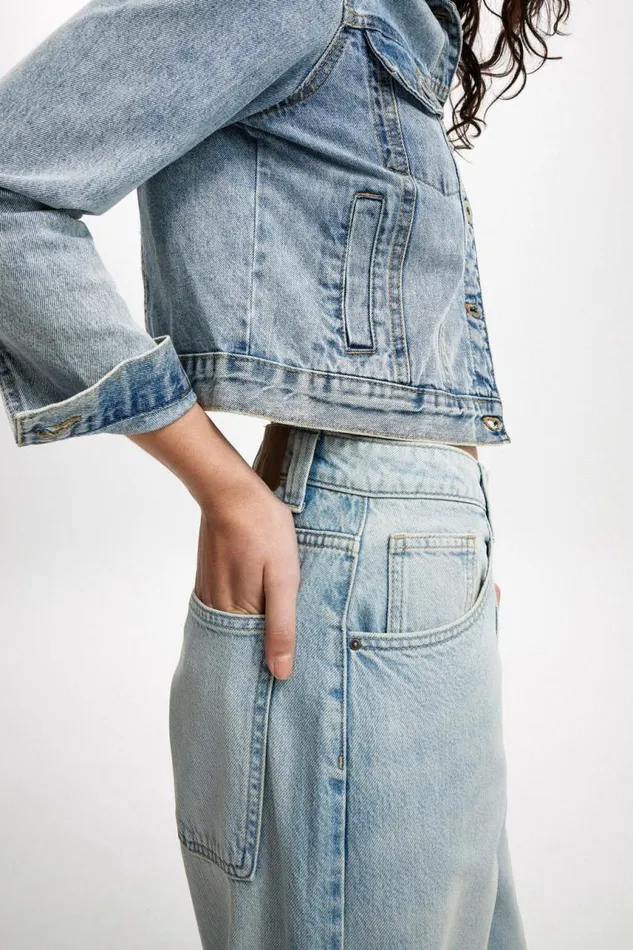 Cotton On Jeans Super Baggy Jean Sunfaded Blue 8211 Women Cotton On Jeans Super Baggy Jean Sunfaded Blue 8211 Women