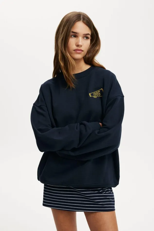 Cotton On SweatsandHoodies Classic Graphic Crew Sweatshirt Lma Ink Navy 8211 Women Cotton On SweatsandHoodies Classic Graphic Crew Sweatshirt Lma Ink Navy 8211 Women