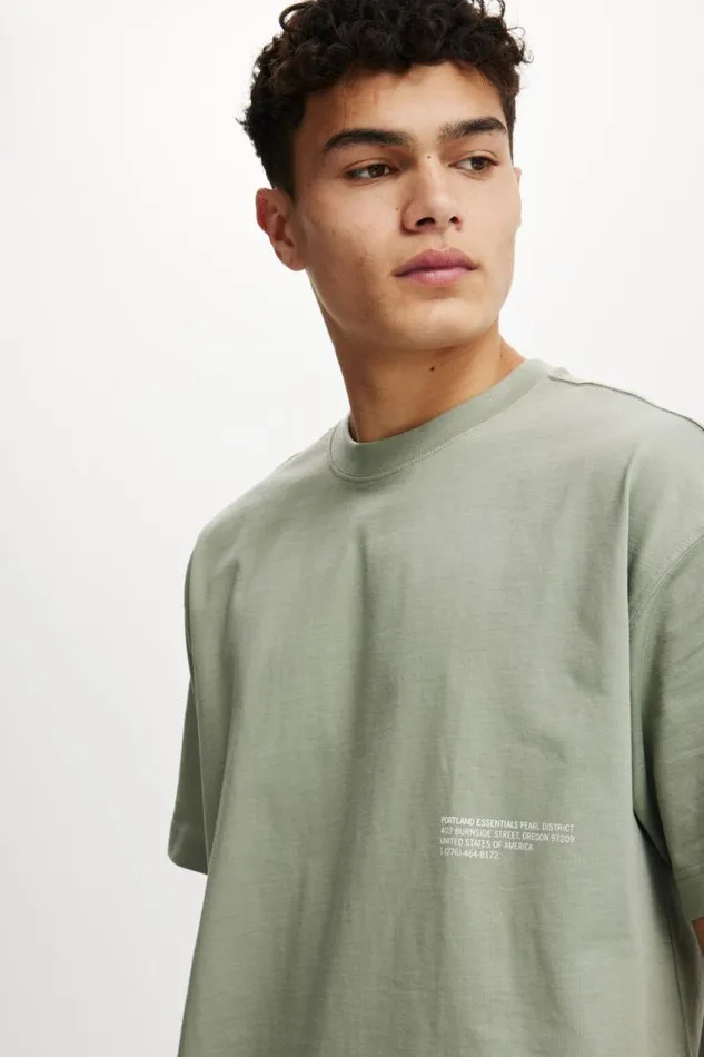 Cotton On Tees and Tanks Box Fit Easy TShirt Fernportland Essentials 8211 Men Cotton On Tees and Tanks Box Fit Easy TShirt Fernportland Essentials 8211 Men