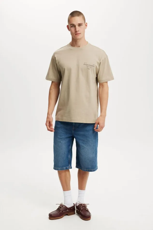 Cotton On Tees and Tanks Box Fit Easy TShirt Gravel Stonemaiden Ensemble 8211 Men Cotton On Tees and Tanks Box Fit Easy TShirt Gravel Stonemaiden Ensemble 8211 Men
