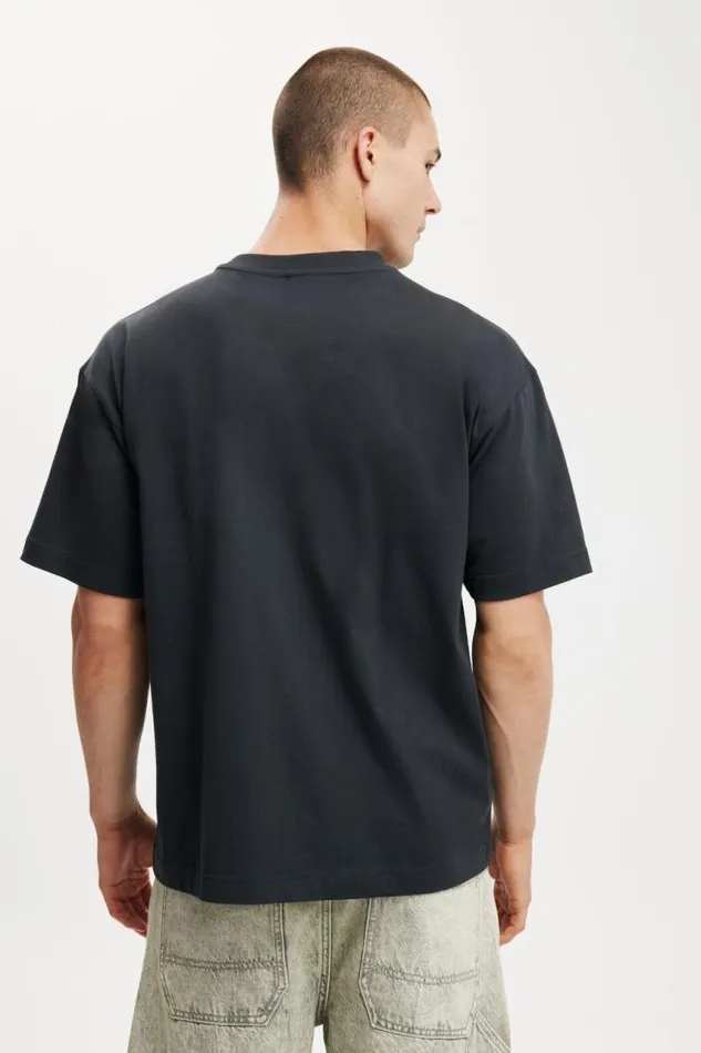 Cotton On Tees and Tanks Box Fit Graphic TShirt Washed Blackbest In The West 8211 Men Cotton On Tees and Tanks Box Fit Graphic TShirt Washed Blackbest In The West 8211 Men