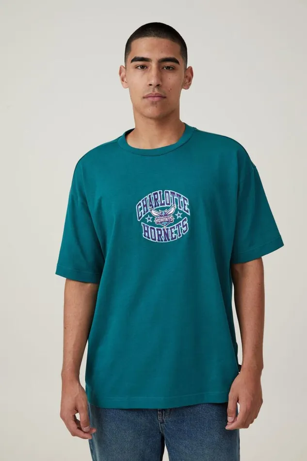 Cotton On Tees and Tanks Box Fit Nba TShirt Lcn Nba Emerald Hornets 8211 Stars 8211 Men