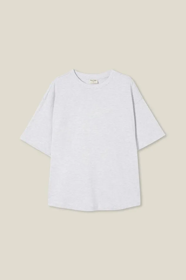 Cotton On Tees and Tanks Box Fit Scooped Hem TShirt White Marle 8211 Men Cotton On Tees and Tanks Box Fit Scooped Hem TShirt White Marle 8211 Men
