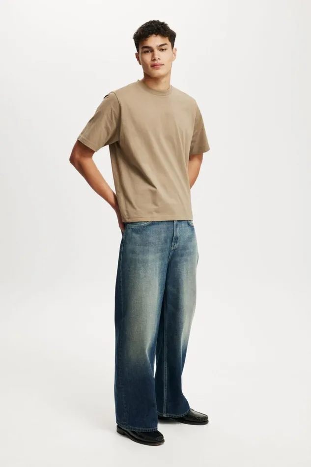Cotton On Tees and Tanks Cropped Fit TShirt Coffee 8211 Men Cotton On Tees and Tanks Cropped Fit TShirt Coffee 8211 Men
