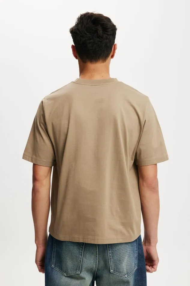 Cotton On Tees and Tanks Cropped Fit TShirt Coffee 8211 Men Cotton On Tees and Tanks Cropped Fit TShirt Coffee 8211 Men