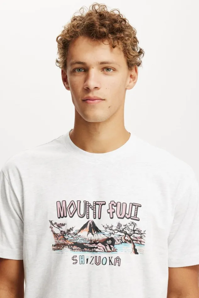 Cotton On Tees and Tanks Loose Fit Art TShirt White Marlemount Fuji 8211 Men Cotton On Tees and Tanks Loose Fit Art TShirt White Marlemount Fuji 8211 Men