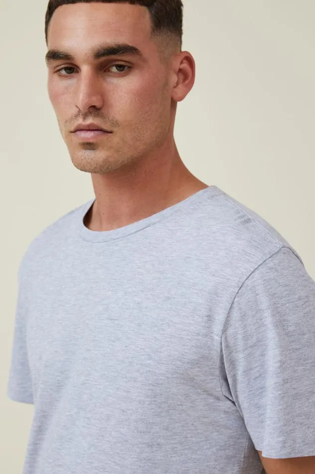 Cotton On Tees and Tanks Organic Regular Fit Crew TShirt Light Grey Marle 8211 Men Cotton On Tees and Tanks Organic Regular Fit Crew TShirt Light Grey Marle 8211 Men