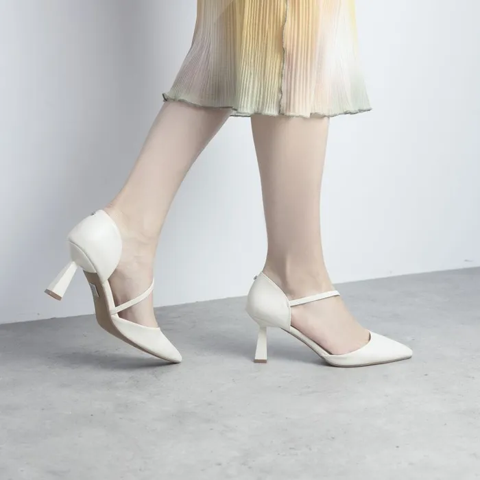 Court Shoes Women Moda In Pelle Camariya Off White Porvair