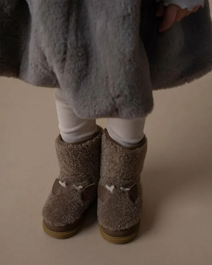 Donsje Amsterdam Animal Styles Girls Irfi Boots Chestnut Curly Sheep Wool