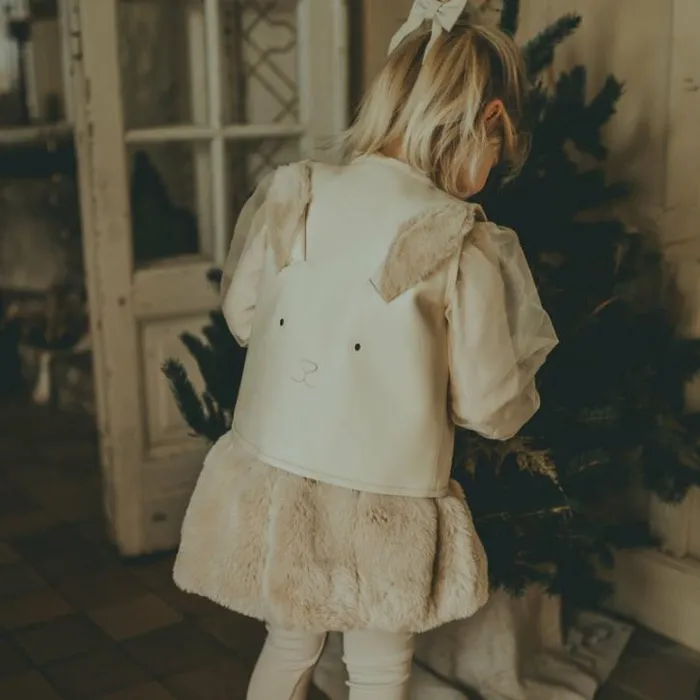 Donsje Amsterdam Jackets and Gilets Girls Noa Gilet Cream Leather