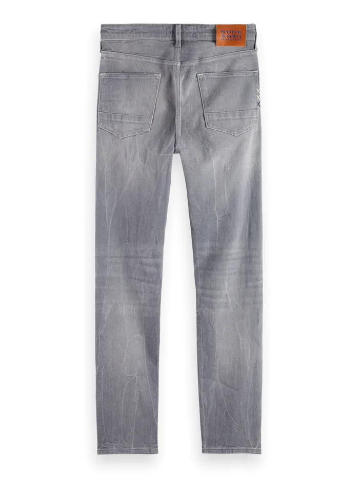 Essential Ralston Regular Slim Jeans 8211 Grey Sands Grey Sands Men Scotch and Soda Essentials Essential Ralston Regular Slim Jeans 8211 Grey Sands Grey Sands Men Scotch and Soda Essentials