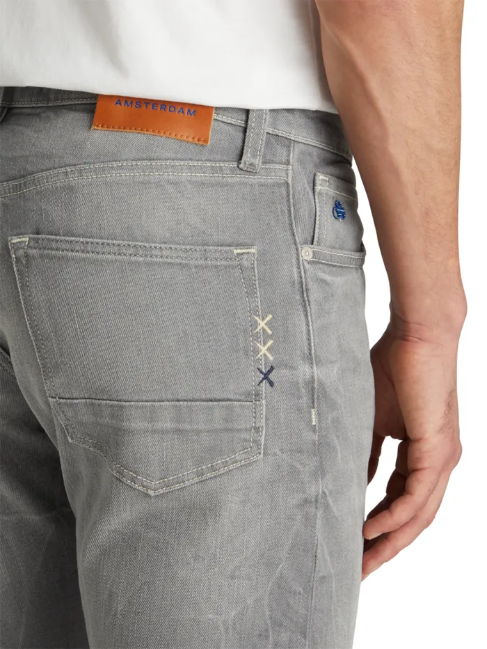 Essential Ralston Regular Slim Jeans 8211 Grey Sands Grey Sands Men Scotch and Soda Essentials Essential Ralston Regular Slim Jeans 8211 Grey Sands Grey Sands Men Scotch and Soda Essentials