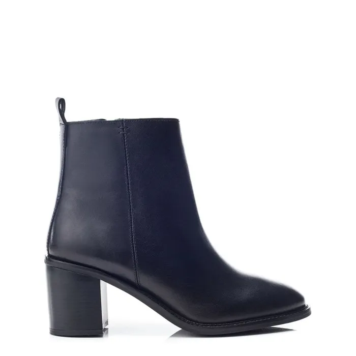 Heeled And Wedge Boots Women Moda In Pelle Bsoleful BFleur Black Leather