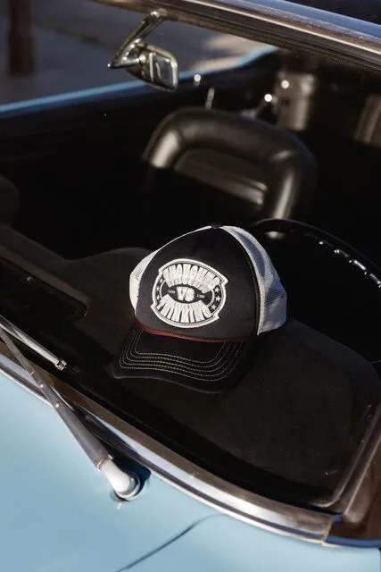 JOE JONAS X SCOTCH SODA EMBROIDERED ARTWORK TRUCKER CAP Night Men Scotch and Soda Hats Scarves and Gloves JOE JONAS X SCOTCH SODA EMBROIDERED ARTWORK TRUCKER CAP Night Men Scotch and Soda Hats Scarves and Gloves