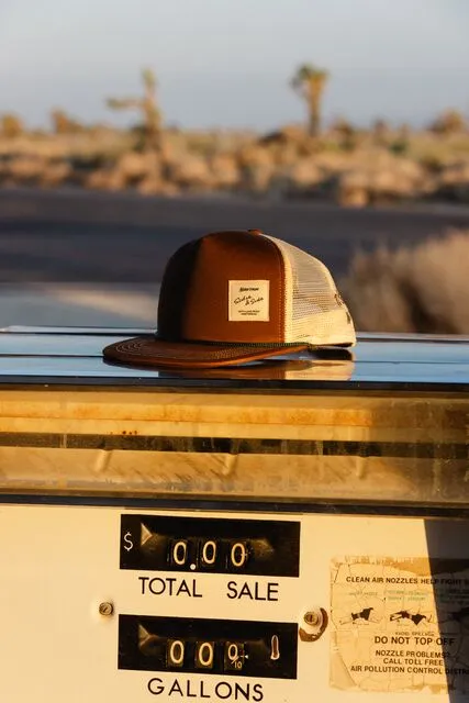 JOE JONAS X SCOTCH SODA TRUCKER CAP Bison Men Scotch and Soda Hats Scarves and Gloves JOE JONAS X SCOTCH SODA TRUCKER CAP Bison Men Scotch and Soda Hats Scarves and Gloves