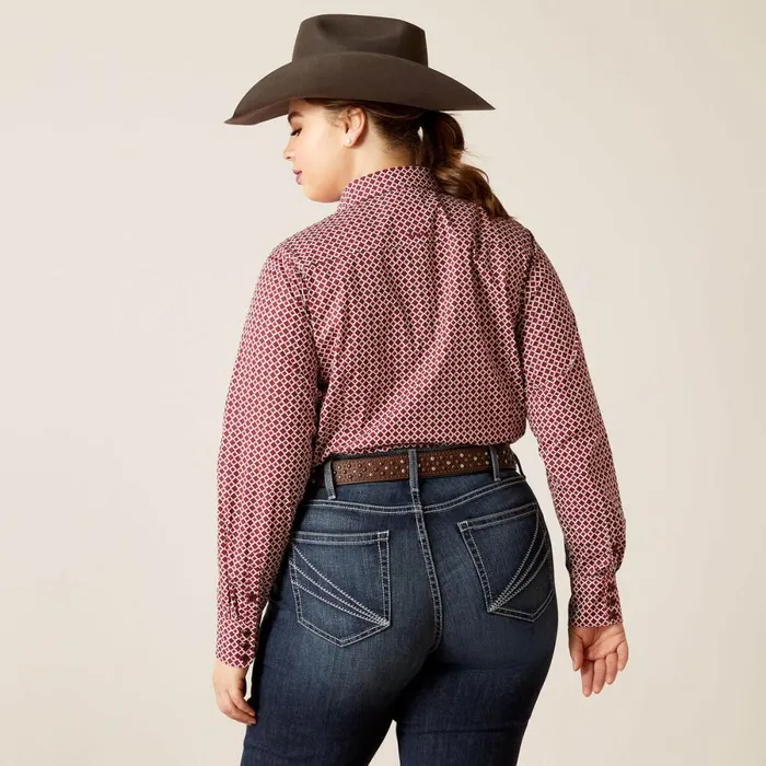 Kirby Stretch Shirt Raleigh Geo Women Ariat TShirts and Tops Kirby Stretch Shirt Raleigh Geo Women Ariat TShirts and Tops