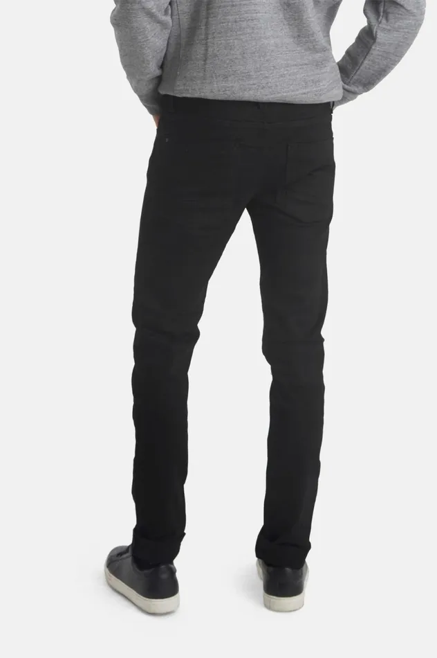 Men Cirrus Fit Blend Cirrus Jeans Black