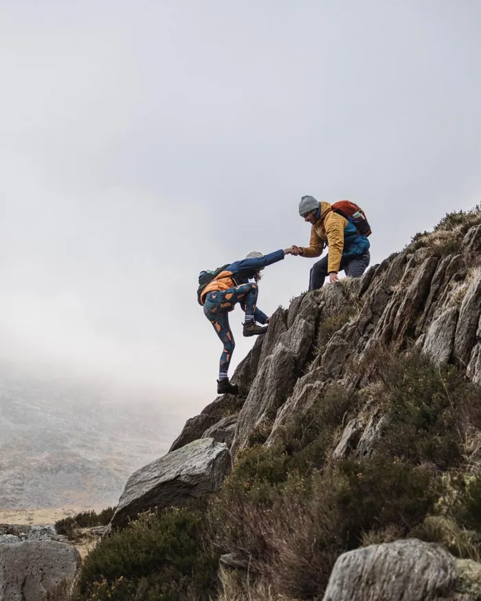 Men Jackets Passenger Base Recycled Thermore Insulated Jacket Dusty Ochre Corsair Blue Dusty Ochre Corsair Blue