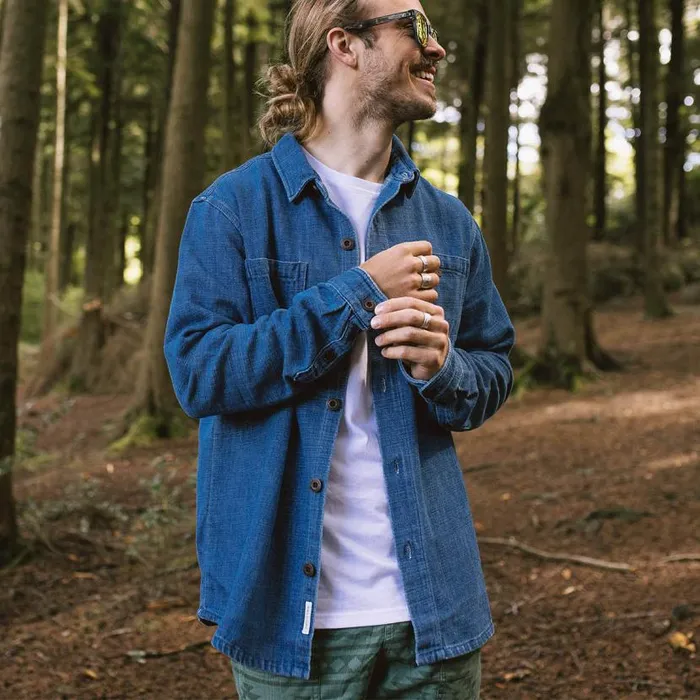 Men Tops Passenger Backcountry Organic Cotton Denim LS Shirt Washed Denim Washed Denim