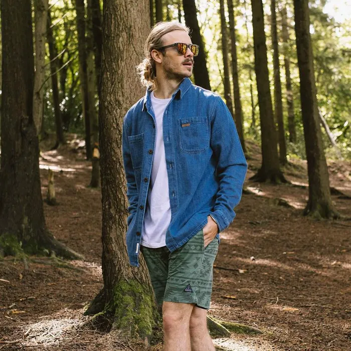 Men Tops Passenger Backcountry Organic Cotton Denim LS Shirt Washed Denim Washed Denim