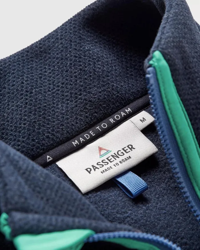 Men Tops Passenger Highland Recycled Polartec Fleece Lilac Deep Navy Lilac Deep Navy