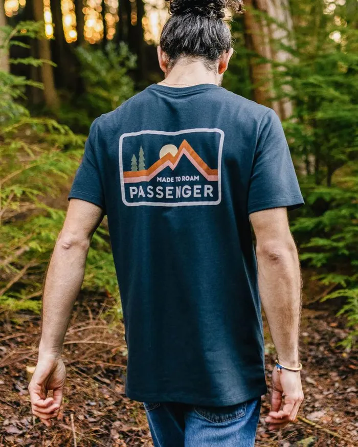 Men Tops Passenger Made To Roam Recycled Cotton TShirt Deep Navy Deep Navy