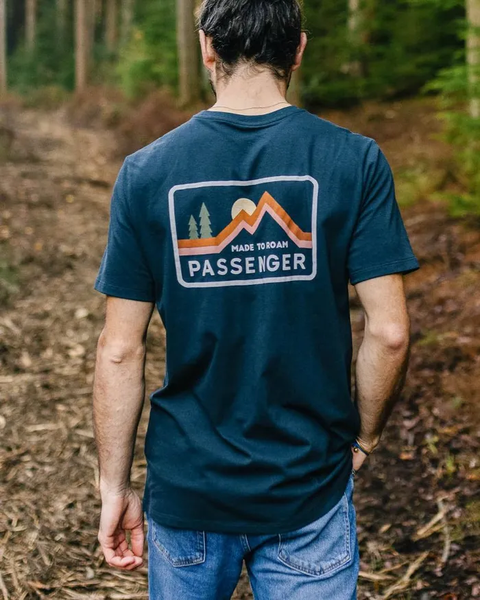 Men Tops Passenger Made To Roam Recycled Cotton TShirt Deep Navy Deep Navy