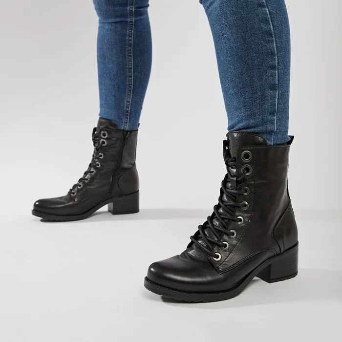 MidCalf Boots Women Moda In Pelle Bezzie Black Leather