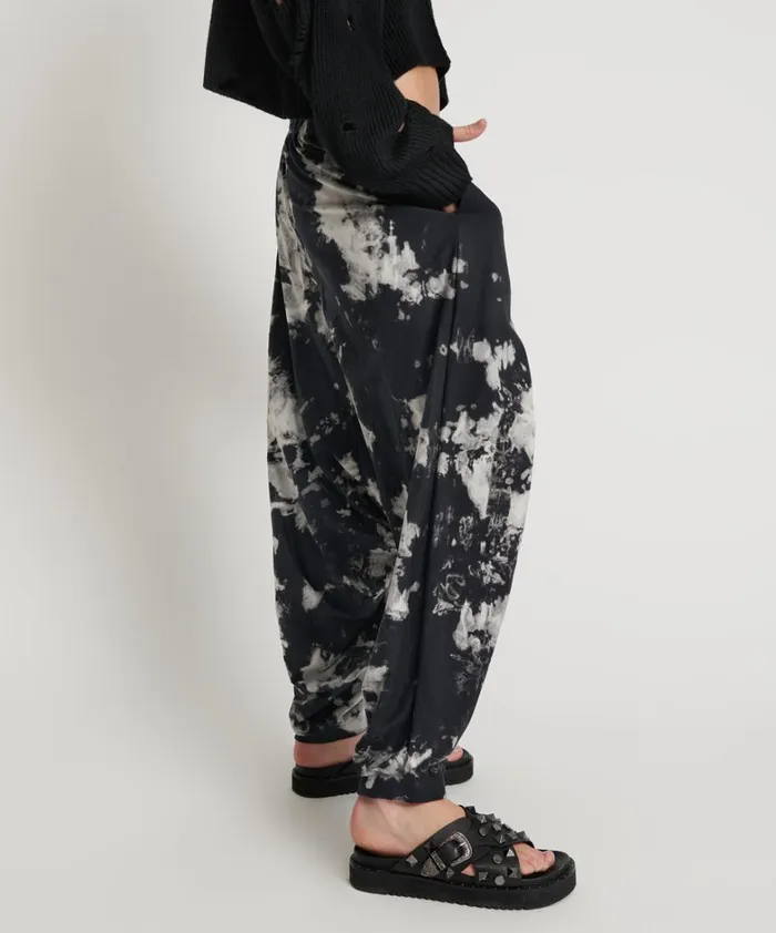 One Teaspoon Bottoms TIE DYE ORGANIC HAREM PANT 8211 Women One Teaspoon Bottoms TIE DYE ORGANIC HAREM PANT 8211 Women