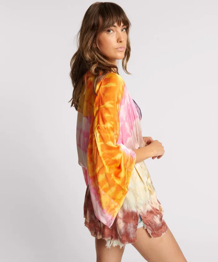 One Teaspoon Jackets MIRAGE HAND DYED SATIN KIMONO 8211 Women One Teaspoon Jackets MIRAGE HAND DYED SATIN KIMONO 8211 Women