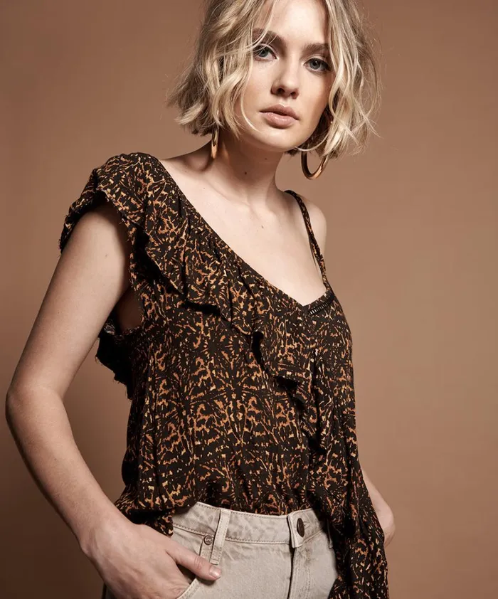 One Teaspoon Tops AFRICA ASHELY TOP 8211 Women One Teaspoon Tops AFRICA ASHELY TOP 8211 Women