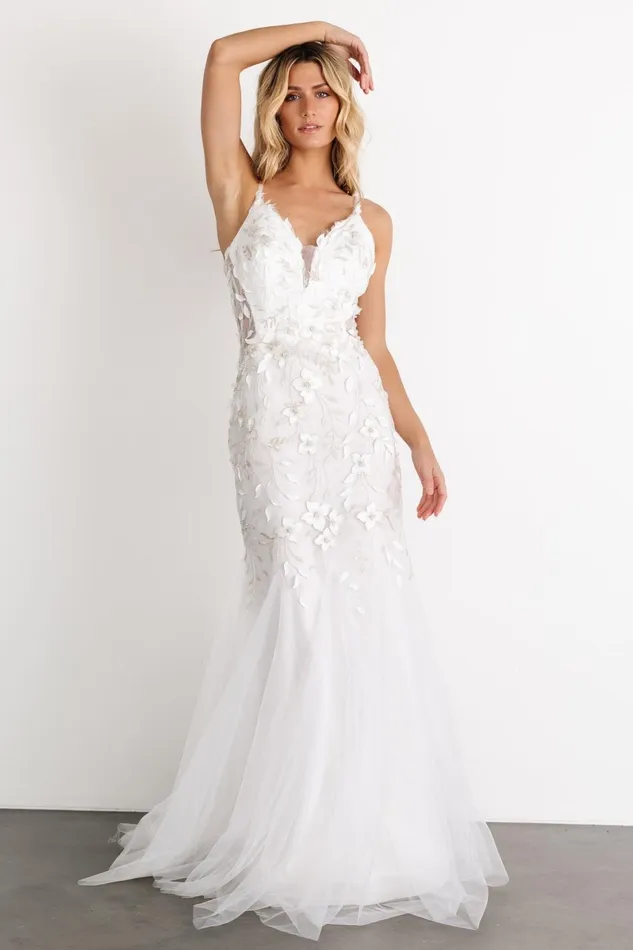 Precious Embroidered Bridal Gown Off White Women Baltic Born Bridal Precious Embroidered Bridal Gown Off White Women Baltic Born Bridal