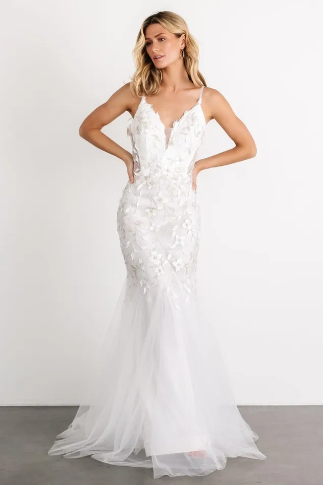 Precious Embroidered Bridal Gown Off White Women Baltic Born Bridal Precious Embroidered Bridal Gown Off White Women Baltic Born Bridal