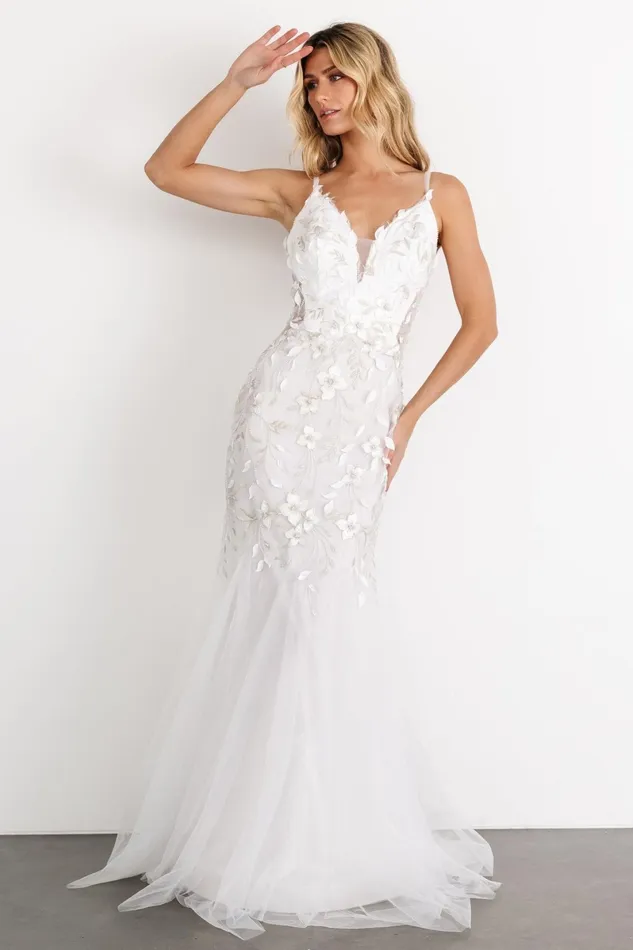 Precious Embroidered Bridal Gown Off White Women Baltic Born Bridal Precious Embroidered Bridal Gown Off White Women Baltic Born Bridal