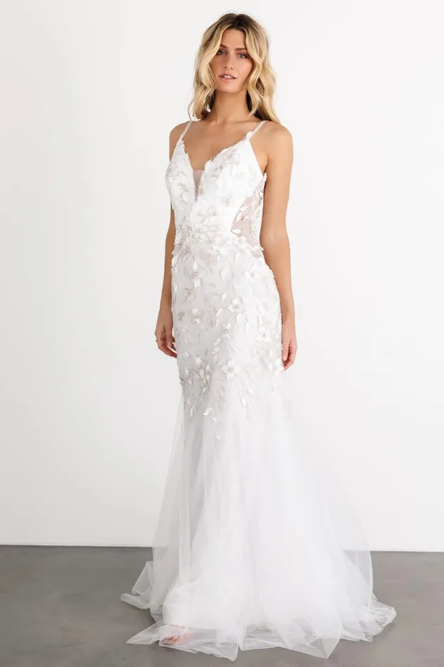 Precious Embroidered Bridal Gown Off White Women Baltic Born Bridal Precious Embroidered Bridal Gown Off White Women Baltic Born Bridal