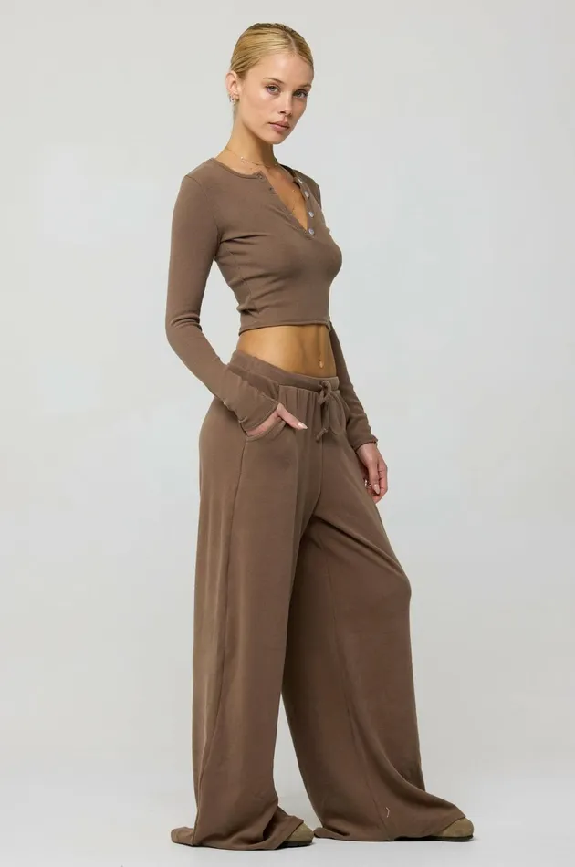 RESA Lounge Henley Rib In Chai 8211 Women