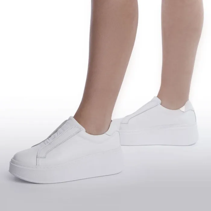 SlipOn Trainers Women Moda In Pelle Bsoleful B Axell White Leather