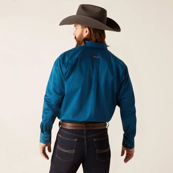 Team Logo Twill Classic Fit Shirt Sailor Blue Men Ariat Button Down Shirts