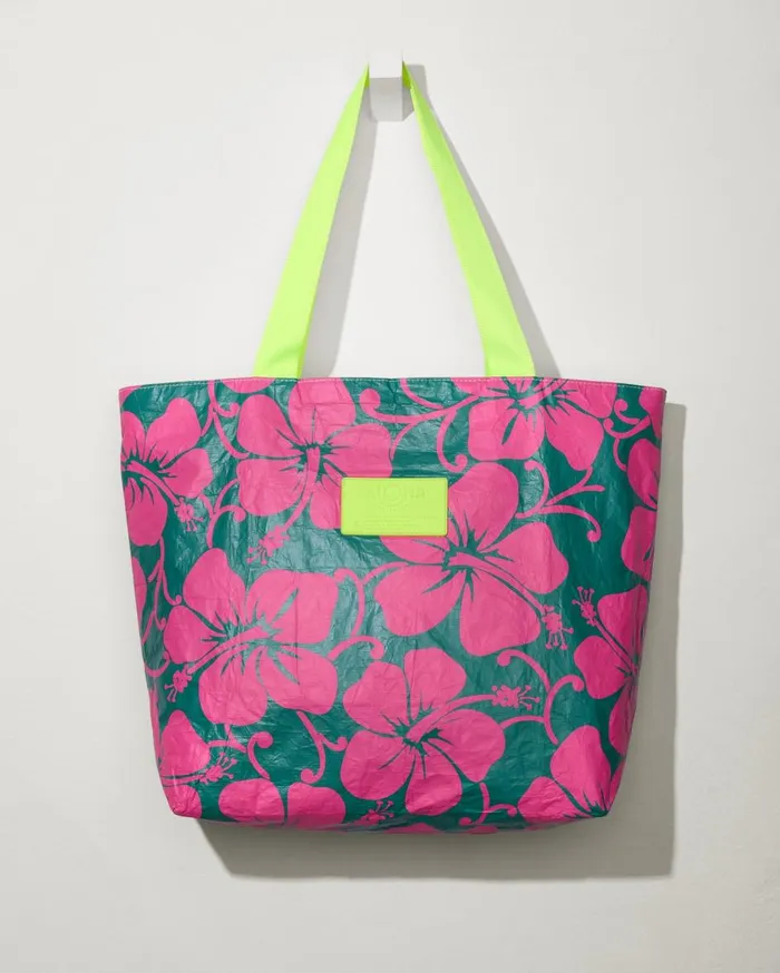 Tommy Bahama Aloha Collection Hana Hou Day Tripper Tote Watermelon Beach and HomeWomen Luggage and Travel