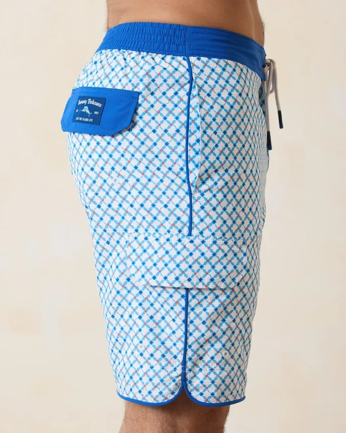 Tommy Bahama Calypso Fronds 6Inch Board Shorts White Men Swim and Boardshorts Tommy Bahama Calypso Fronds 6Inch Board Shorts White Men Swim and Boardshorts