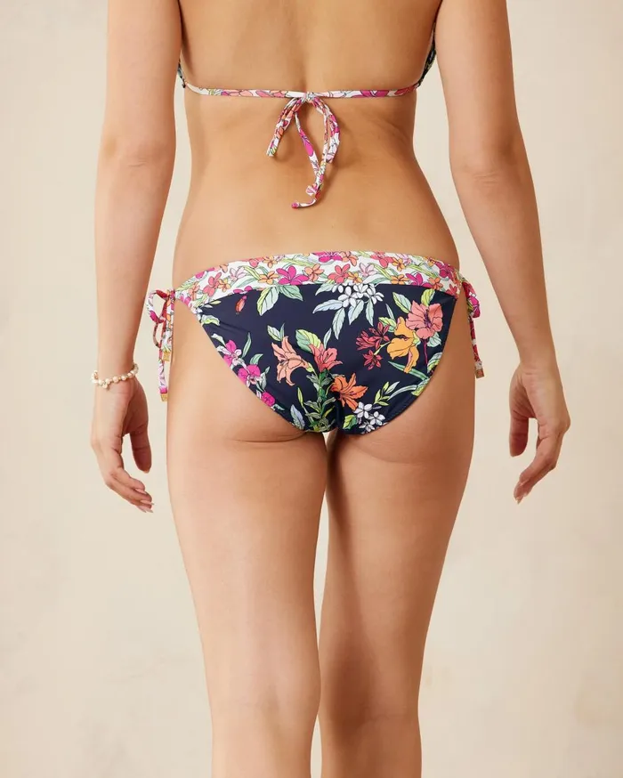 Tommy Bahama Paradise Fronds Reversible String Bikini Bottoms Light Swimming Pool Rev Women Bikini Bottoms Tommy Bahama Paradise Fronds Reversible String Bikini Bottoms Light Swimming Pool Rev Women Bikini Bottoms