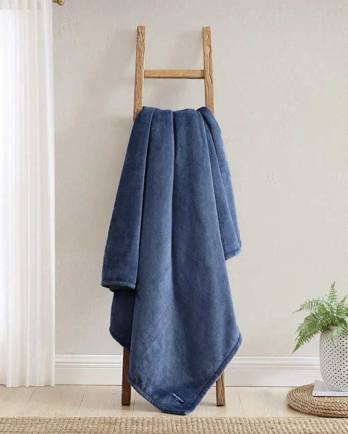 Tommy Bahama Plush Fleece Blue Twin Blanket Blue Beach and Home Bedding