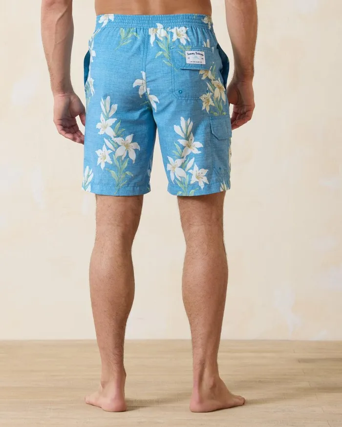 Tommy Bahama Rialto Luau Oasis 6Inch Swim Trunks Light Sky Men Swim and Boardshorts Tommy Bahama Rialto Luau Oasis 6Inch Swim Trunks Light Sky Men Swim and Boardshorts